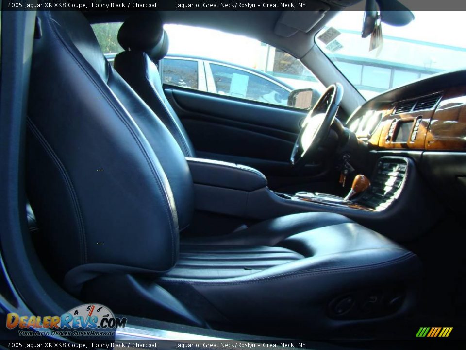 2005 Jaguar XK XK8 Coupe Ebony Black / Charcoal Photo #15