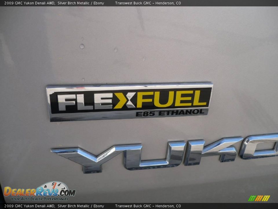 2009 GMC Yukon Denali AWD Silver Birch Metallic / Ebony Photo #8