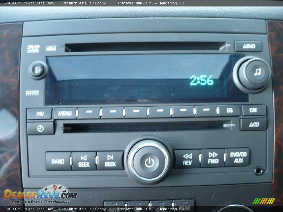 2009 GMC Yukon Denali AWD Silver Birch Metallic / Ebony Photo #14