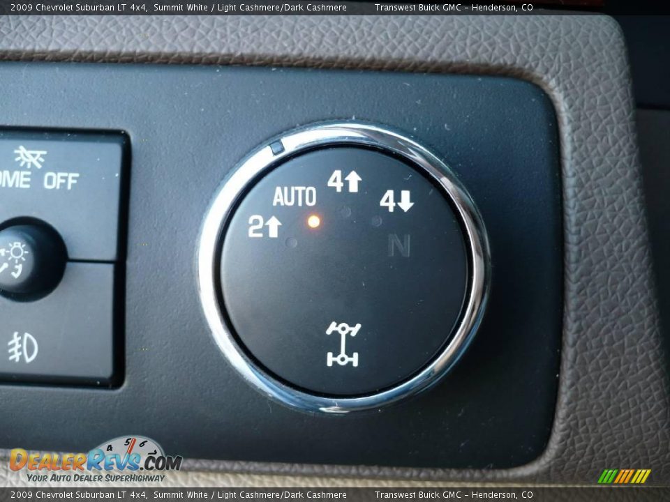 2009 Chevrolet Suburban LT 4x4 Summit White / Light Cashmere/Dark Cashmere Photo #16