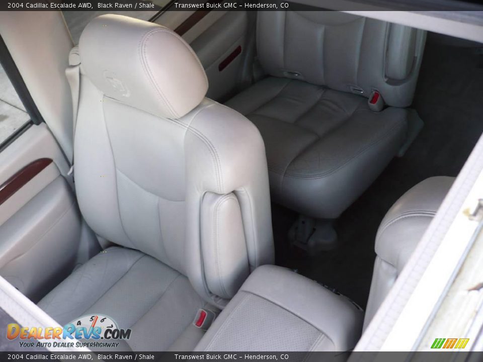 2004 Cadillac Escalade AWD Black Raven / Shale Photo #8