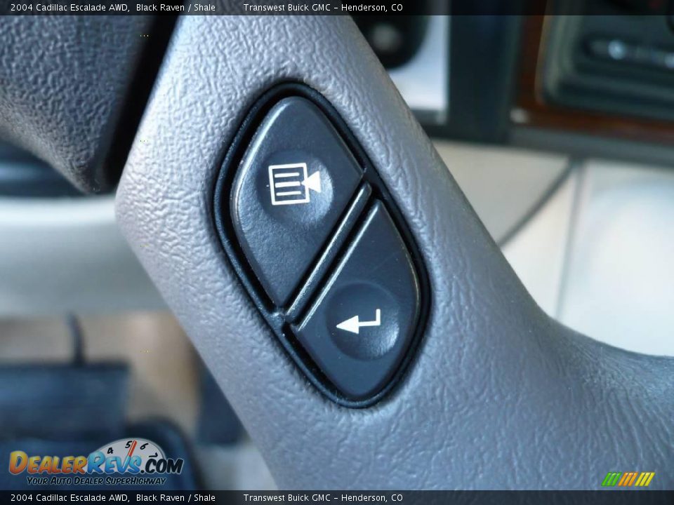 2004 Cadillac Escalade AWD Black Raven / Shale Photo #22