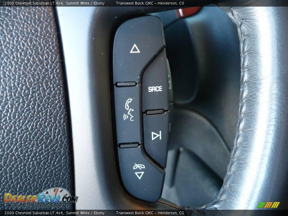 2009 Chevrolet Suburban LT 4x4 Summit White / Ebony Photo #18
