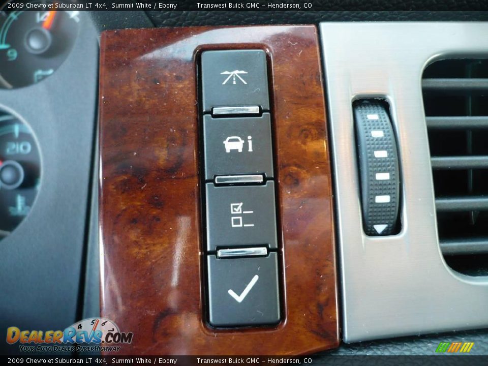 2009 Chevrolet Suburban LT 4x4 Summit White / Ebony Photo #21