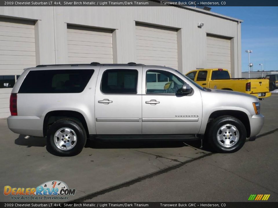 2009 Chevrolet Suburban LT 4x4 Silver Birch Metallic / Light Titanium/Dark Titanium Photo #6