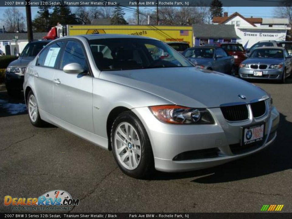 2007 BMW 3 Series 328i Sedan Titanium Silver Metallic / Black Photo #2