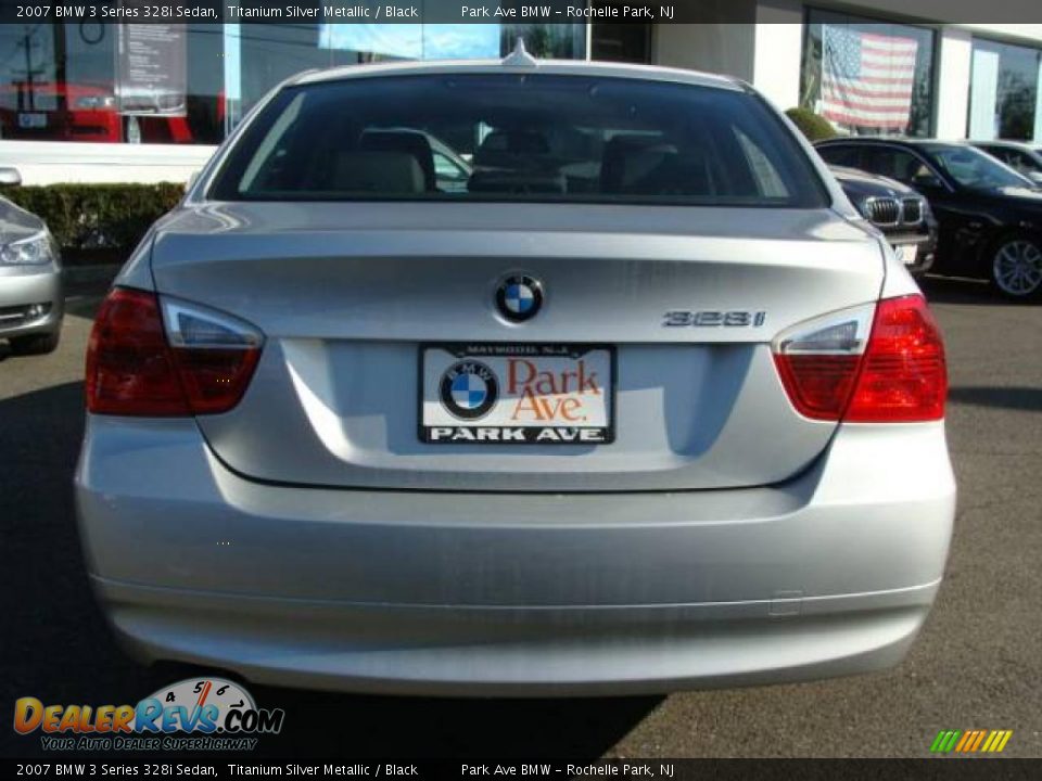 2007 BMW 3 Series 328i Sedan Titanium Silver Metallic / Black Photo #7