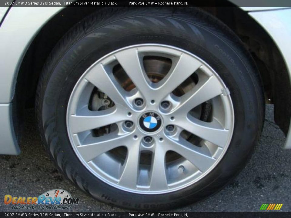 2007 BMW 3 Series 328i Sedan Titanium Silver Metallic / Black Photo #23