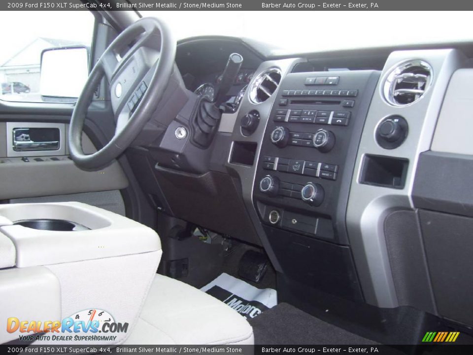 2009 Ford F150 XLT SuperCab 4x4 Brilliant Silver Metallic / Stone/Medium Stone Photo #9