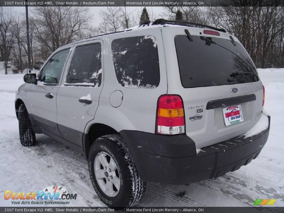 2007 Ford Escape XLS 4WD Silver Metallic / Medium/Dark Flint Photo #3