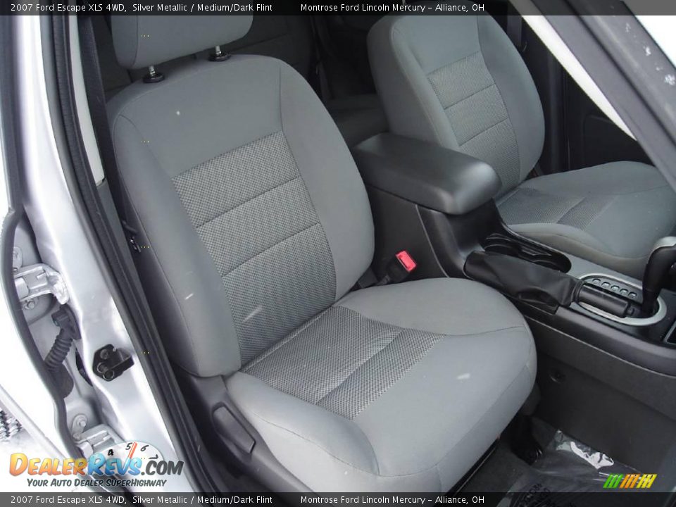 2007 Ford Escape XLS 4WD Silver Metallic / Medium/Dark Flint Photo #14