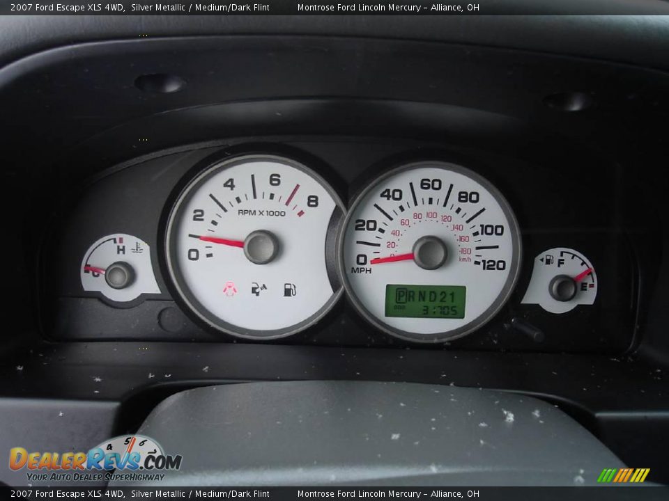 2007 Ford Escape XLS 4WD Silver Metallic / Medium/Dark Flint Photo #26