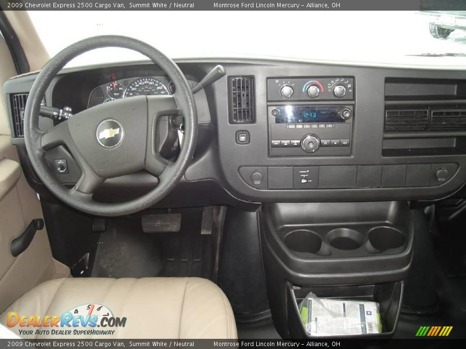 2009 Chevrolet Express 2500 Cargo Van Summit White / Neutral Photo #20