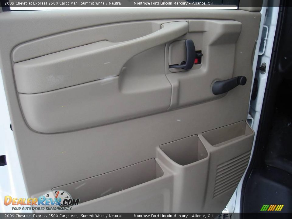 2009 Chevrolet Express 2500 Cargo Van Summit White / Neutral Photo #23
