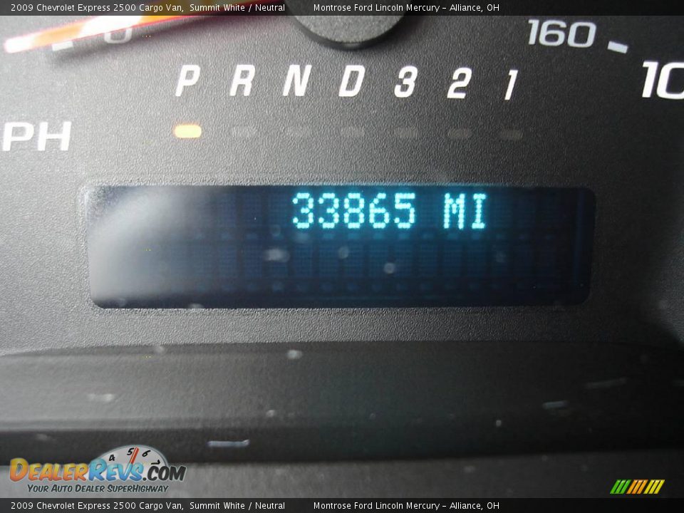 2009 Chevrolet Express 2500 Cargo Van Summit White / Neutral Photo #26