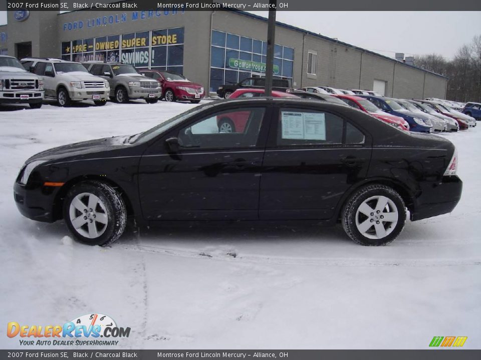 2007 Ford Fusion SE Black / Charcoal Black Photo #2