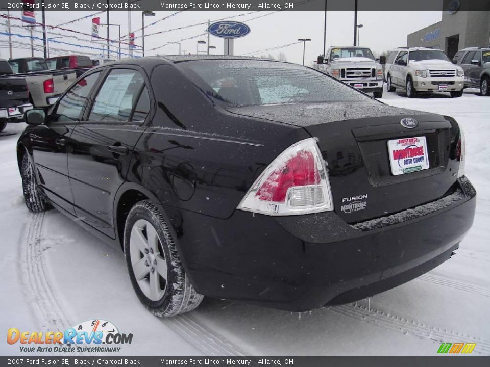 2007 Ford Fusion SE Black / Charcoal Black Photo #3