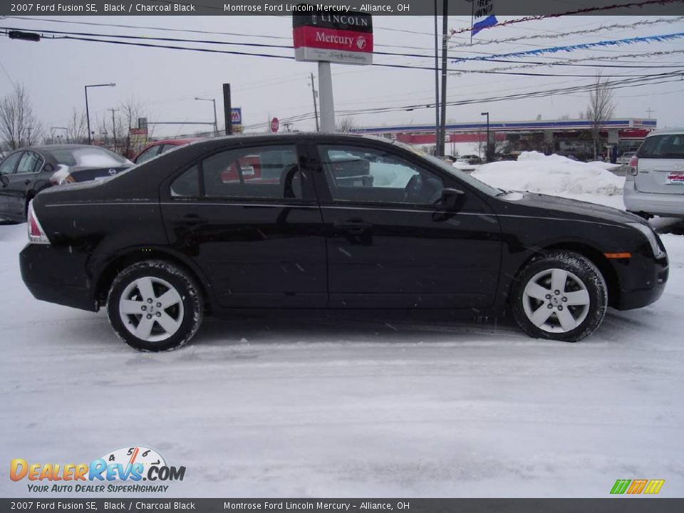 2007 Ford Fusion SE Black / Charcoal Black Photo #6