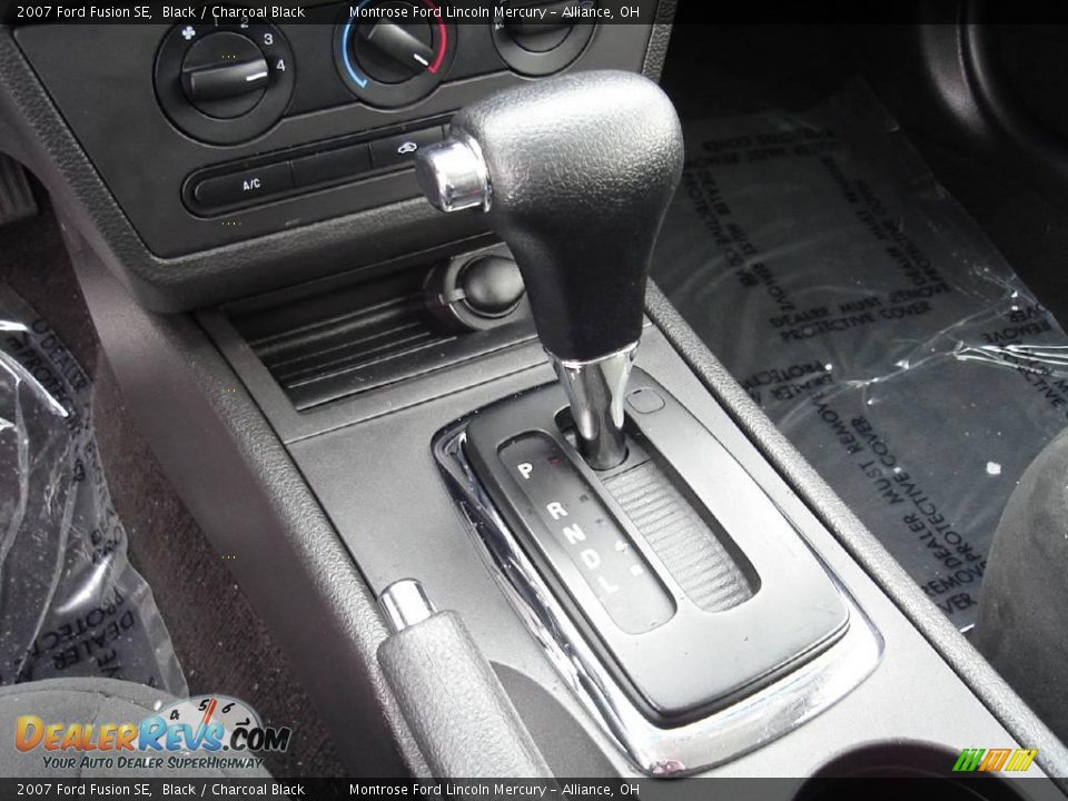 2007 Ford Fusion SE Black / Charcoal Black Photo #28