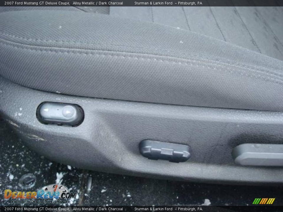 2007 Ford Mustang GT Deluxe Coupe Alloy Metallic / Dark Charcoal Photo #14