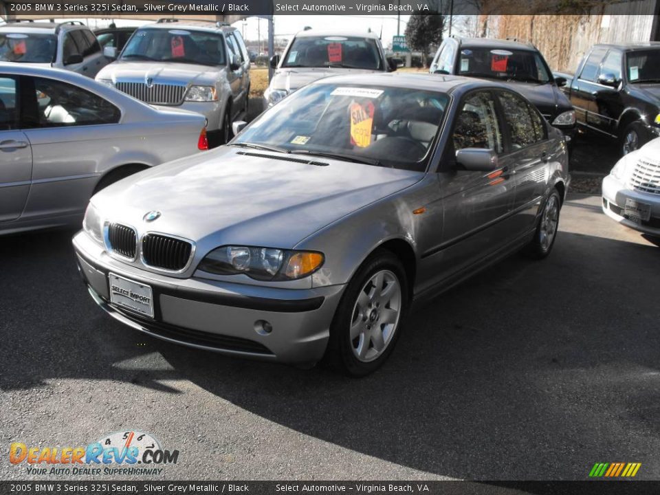 2005 BMW 3 Series 325i Sedan Silver Grey Metallic / Black Photo #2