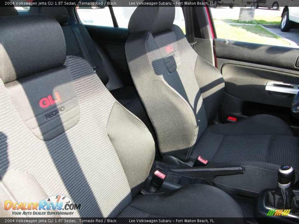 2004 Volkswagen Jetta GLI 1.8T Sedan Tornado Red / Black Photo #27