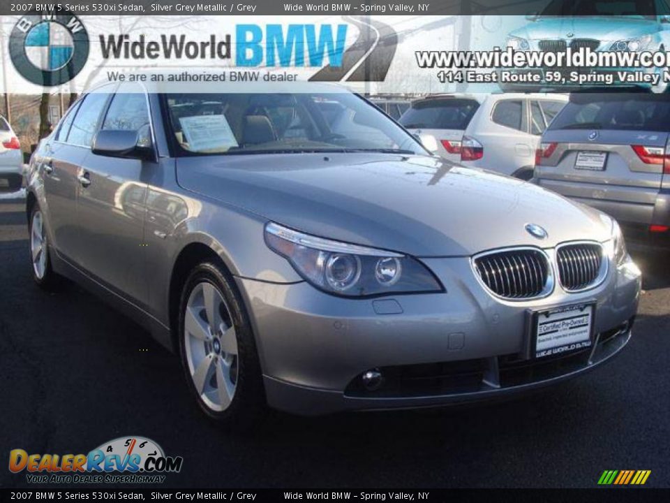 2007 BMW 5 Series 530xi Sedan Silver Grey Metallic / Grey Photo #3