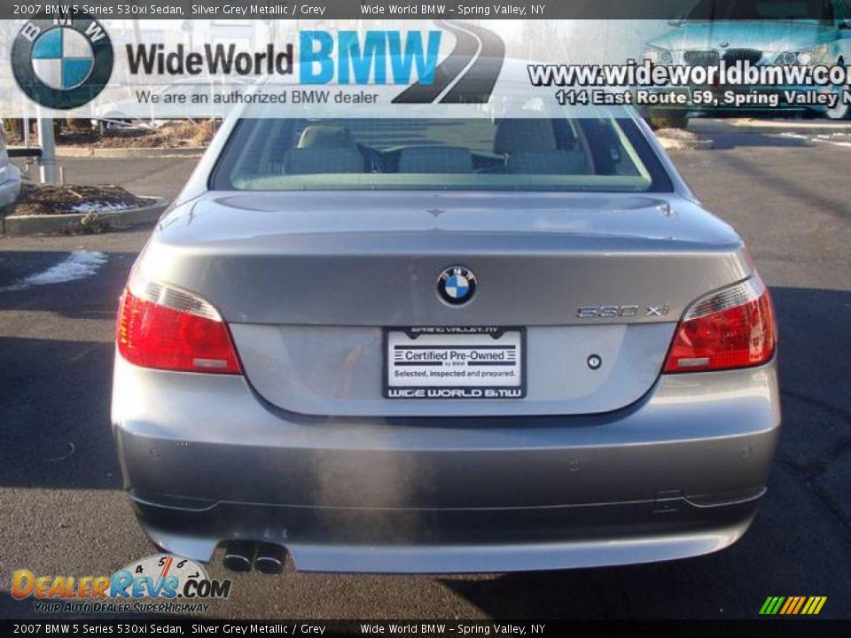 2007 BMW 5 Series 530xi Sedan Silver Grey Metallic / Grey Photo #5