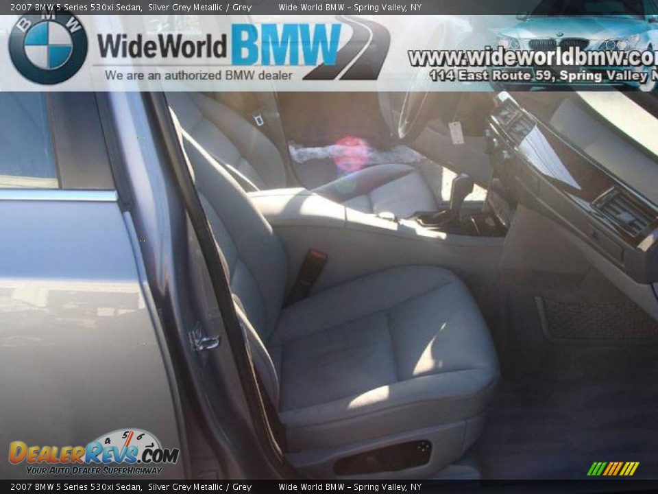 2007 BMW 5 Series 530xi Sedan Silver Grey Metallic / Grey Photo #9