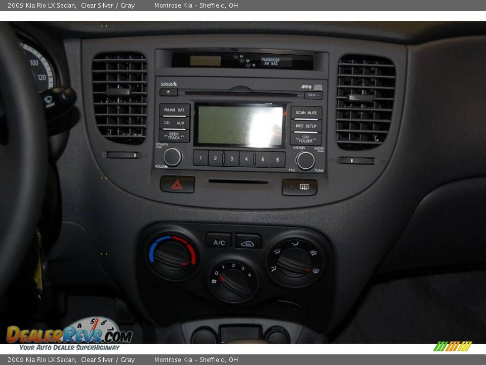 2009 Kia Rio LX Sedan Clear Silver / Gray Photo #28