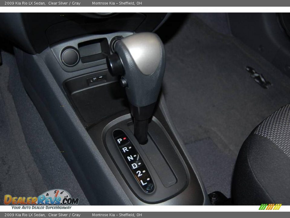 2009 Kia Rio LX Sedan Clear Silver / Gray Photo #33