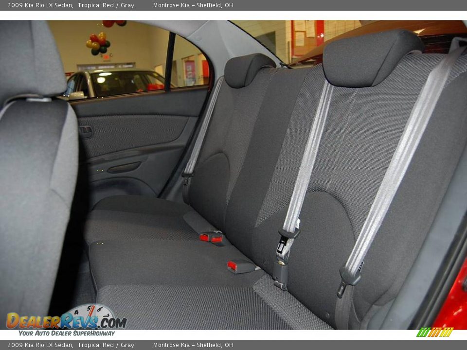 2009 Kia Rio LX Sedan Tropical Red / Gray Photo #17