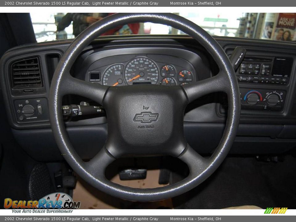 2002 Chevrolet Silverado 1500 LS Regular Cab Light Pewter Metallic / Graphite Gray Photo #24
