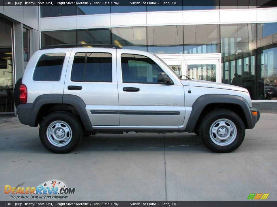 2002 Jeep Liberty Sport 4x4 Bright Silver Metallic / Dark Slate Gray Photo #8
