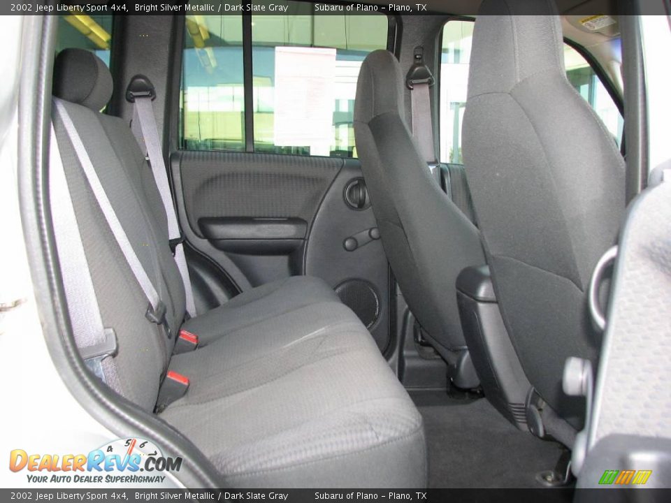 2002 Jeep Liberty Sport 4x4 Bright Silver Metallic / Dark Slate Gray Photo #11