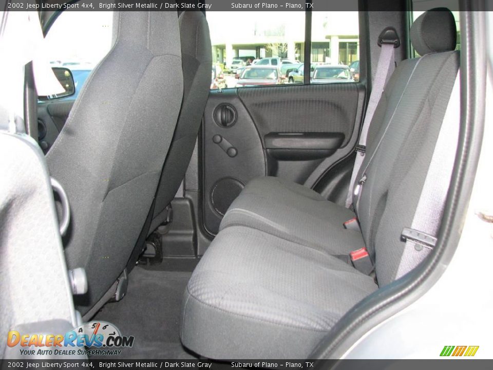 2002 Jeep Liberty Sport 4x4 Bright Silver Metallic / Dark Slate Gray Photo #12