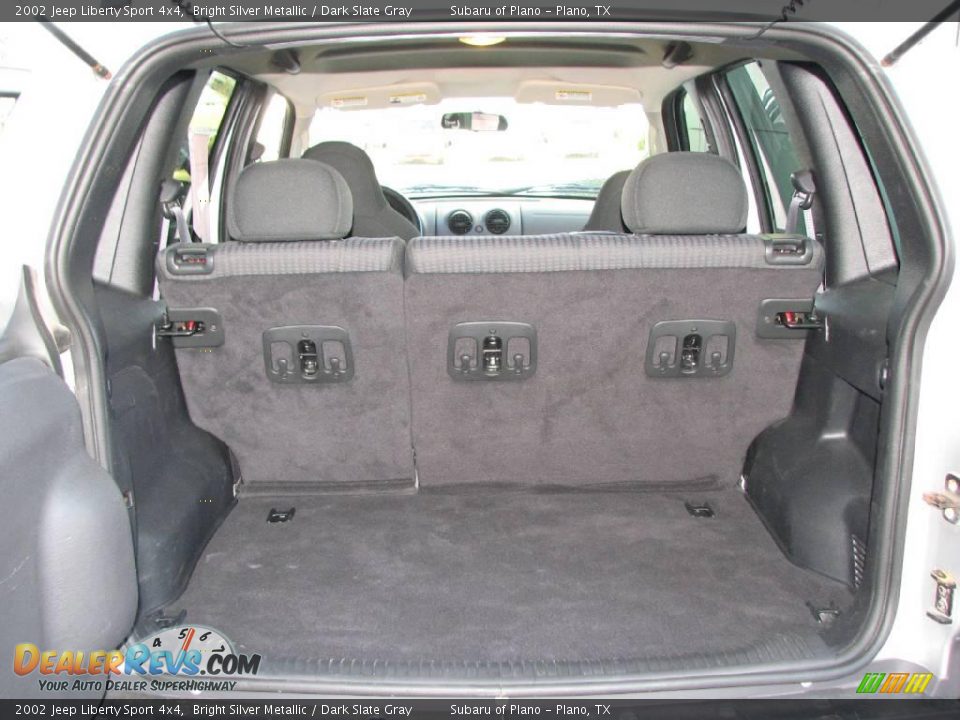 2002 Jeep Liberty Sport 4x4 Bright Silver Metallic / Dark Slate Gray Photo #19