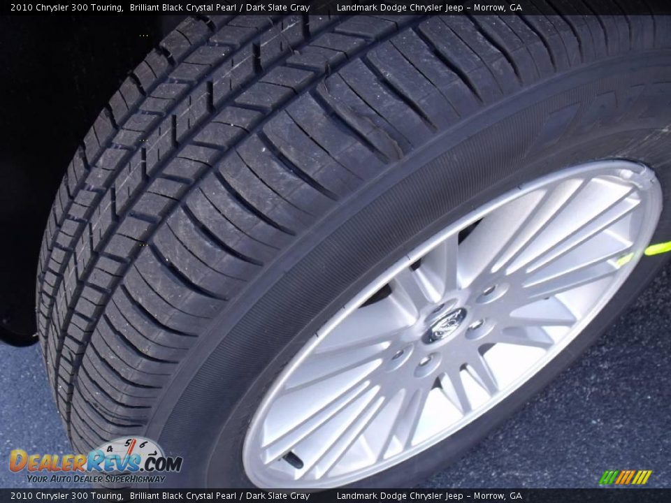 2010 Chrysler 300 Touring Brilliant Black Crystal Pearl / Dark Slate Gray Photo #14