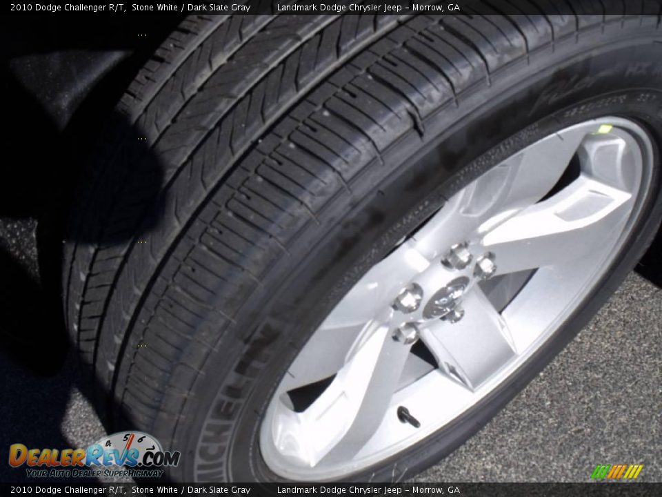 2010 Dodge Challenger R/T Stone White / Dark Slate Gray Photo #12