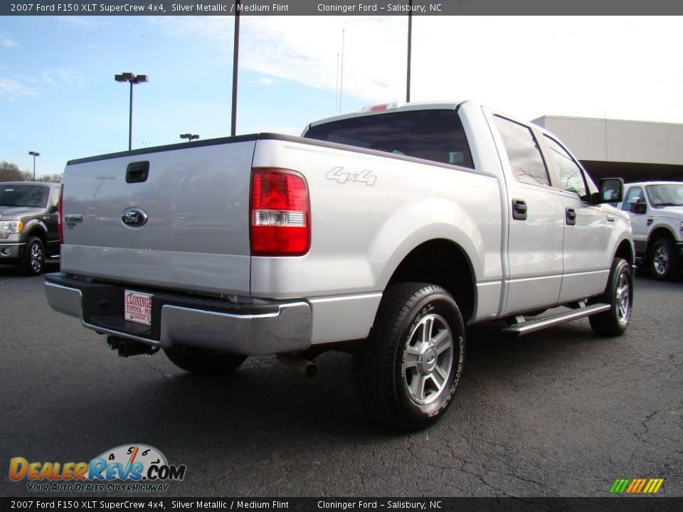 2007 Ford F150 XLT SuperCrew 4x4 Silver Metallic / Medium Flint Photo #3