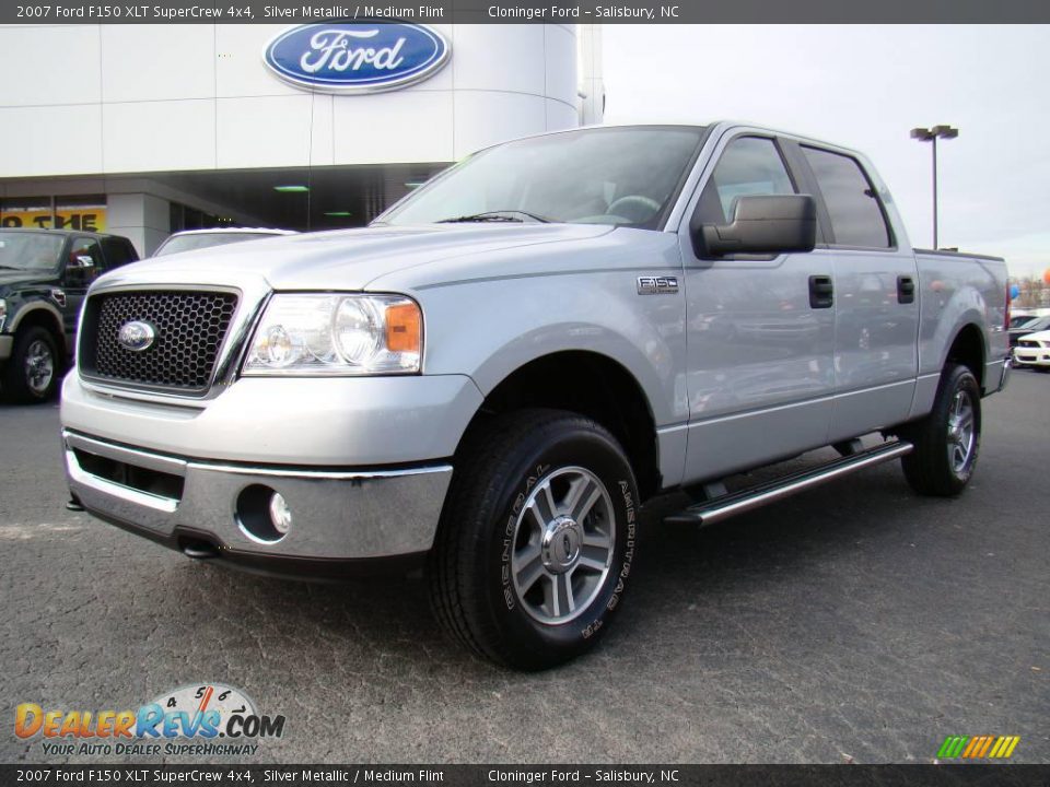 2007 Ford F150 XLT SuperCrew 4x4 Silver Metallic / Medium Flint Photo #6