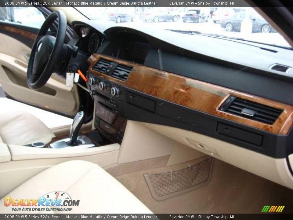 2008 BMW 5 Series 528xi Sedan Monaco Blue Metallic / Cream Beige Dakota Leather Photo #18
