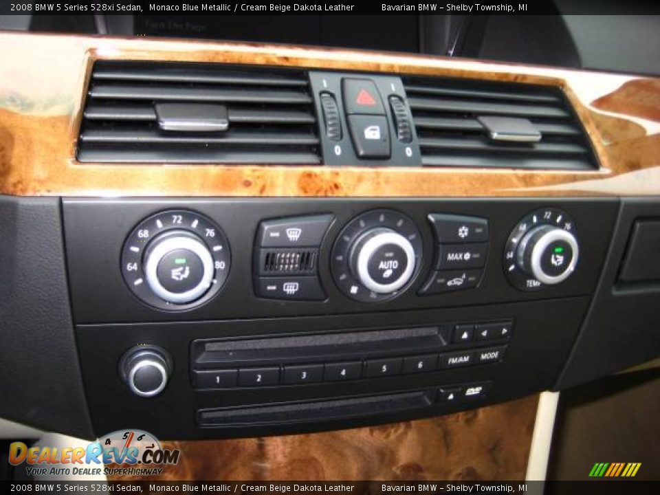2008 BMW 5 Series 528xi Sedan Monaco Blue Metallic / Cream Beige Dakota Leather Photo #19