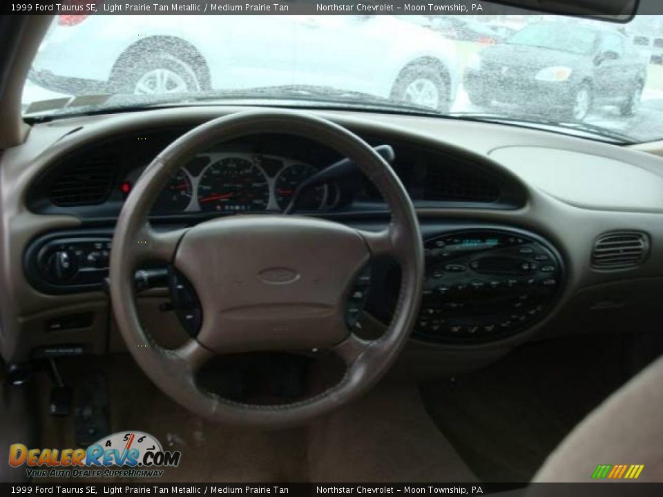 1999 Ford Taurus SE Light Prairie Tan Metallic / Medium Prairie Tan Photo #12