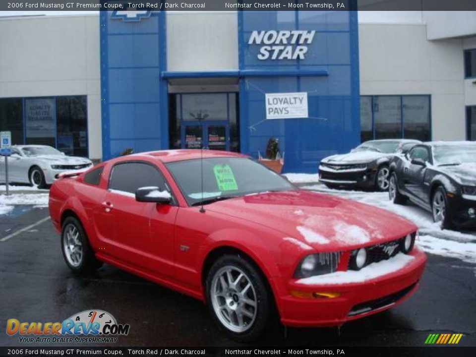 2006 Ford Mustang GT Premium Coupe Torch Red / Dark Charcoal Photo #1