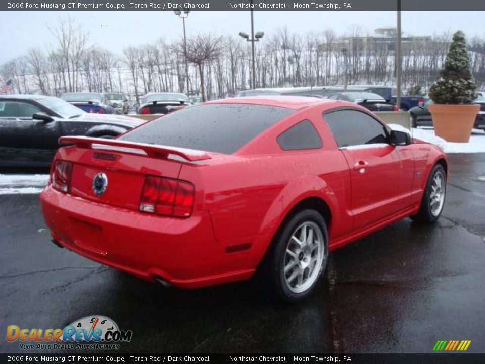 2006 Ford Mustang GT Premium Coupe Torch Red / Dark Charcoal Photo #3