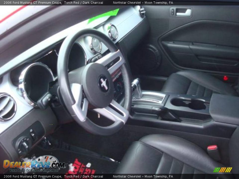 2006 Ford Mustang GT Premium Coupe Torch Red / Dark Charcoal Photo #14