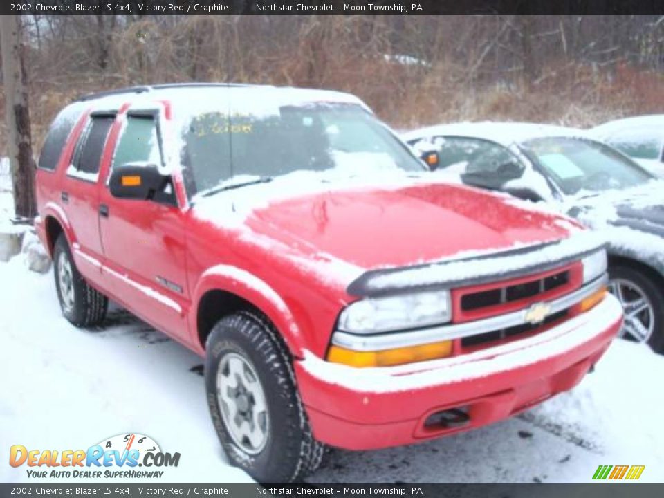 2002 Chevrolet Blazer LS 4x4 Victory Red / Graphite Photo #1