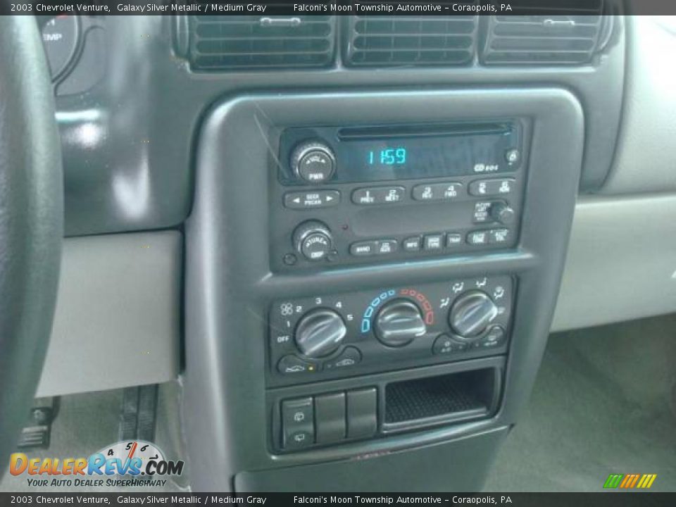 2003 Chevrolet Venture Galaxy Silver Metallic / Medium Gray Photo #13