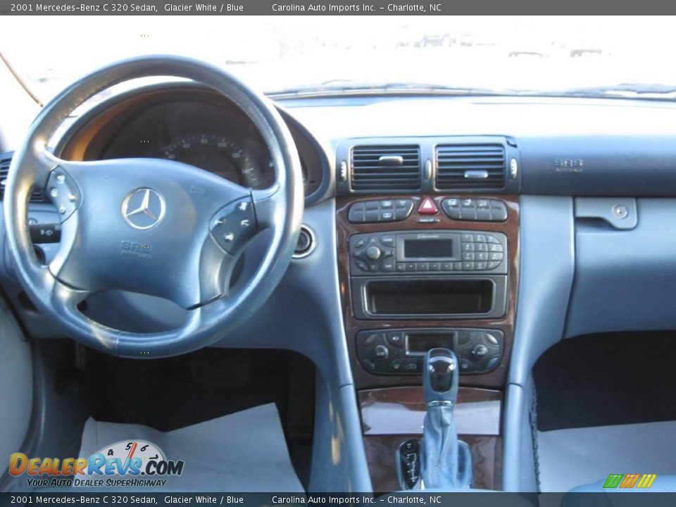 2001 Mercedes-Benz C 320 Sedan Glacier White / Blue Photo #11